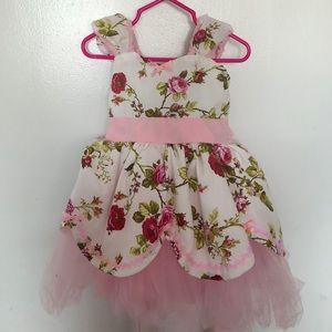 Lover Dover’s spring dress